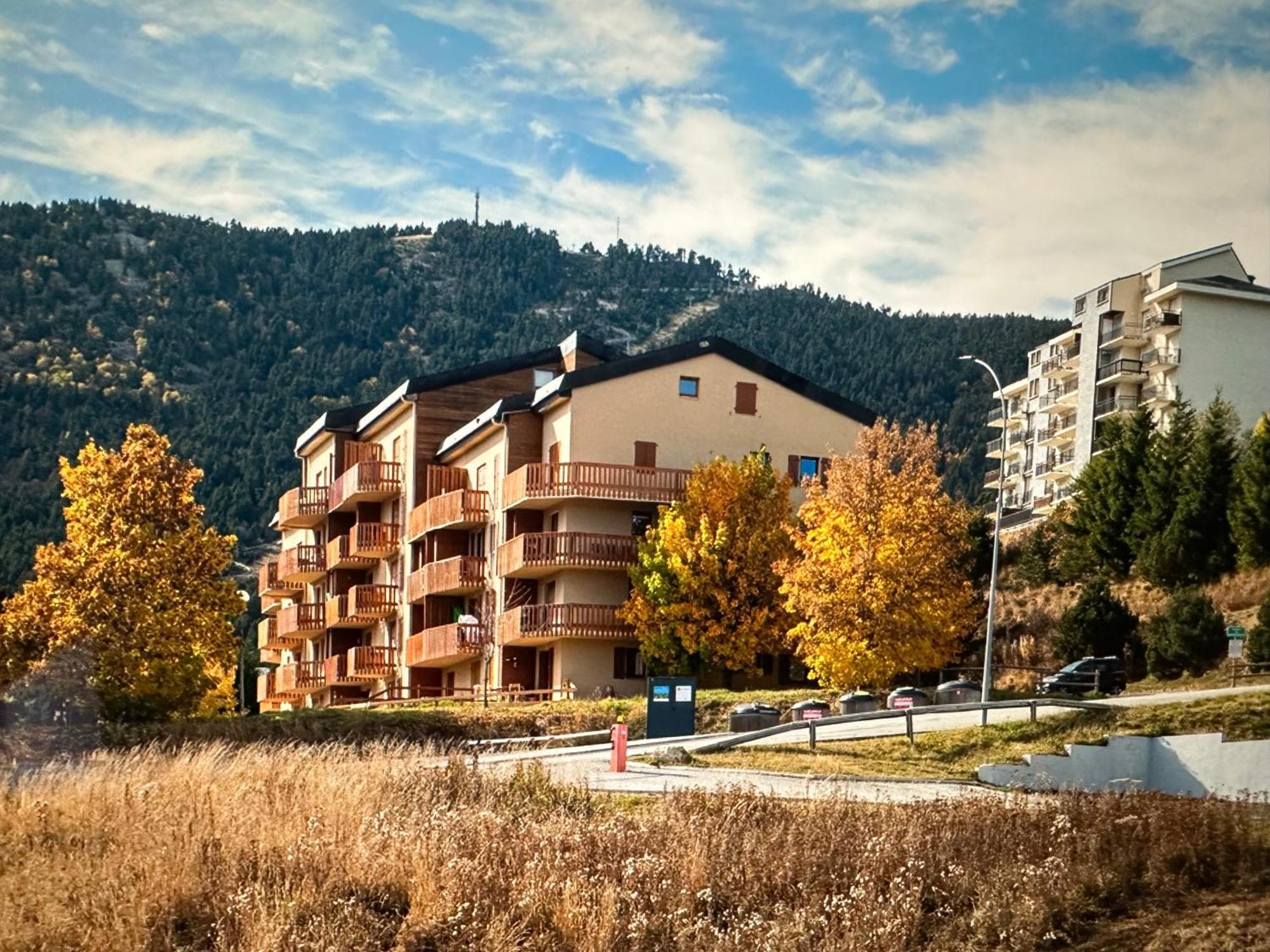 Studio Les Jonquilles Les Angles  Exterior foto